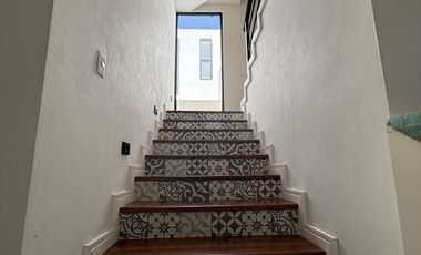 FA CASA  EN VENTA  EN SENDEROS   CIUDAD MAYAKOBA