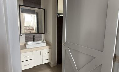 FA CASA  EN VENTA  EN SENDEROS   CIUDAD MAYAKOBA