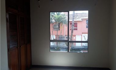 VENDO CASA  DUPLEX EN BELENCITO