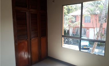 VENDO CASA  DUPLEX EN BELENCITO