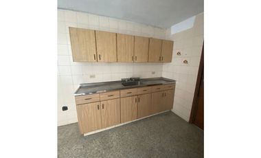 SE ARRIENDA APARTAMENTO / OFICINA EN LA 4TA NORTE CALI