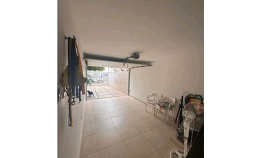 SE VENDE CASA BARRIO LOS CORTIJOS