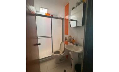 SE VENDE CASA BARRIO LOS CORTIJOS