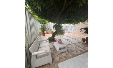 SE VENDE CASA BARRIO LOS CORTIJOS