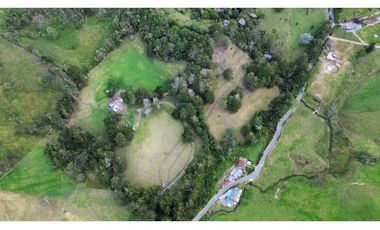 Lote en venta para desarrollar un proyecto de 16 lotes en el retiroLDC