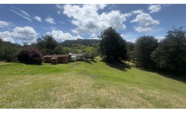 Lote en venta para desarrollar un proyecto de 16 lotes en el retiroLDC