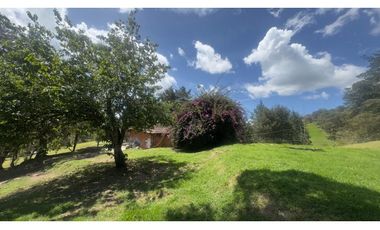 Lote en venta para desarrollar un proyecto de 16 lotes en el retiroLDC