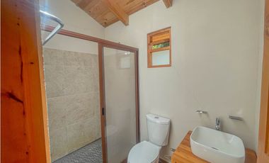 CASA EN RENTA CERCA DE COLEGIOS EN ACATITLAN, VALLE DE BRAVO