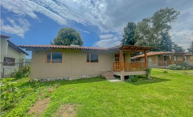 CASA EN RENTA CERCA DE COLEGIOS EN ACATITLAN, VALLE DE BRAVO