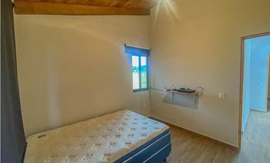 CASA EN RENTA EN ACATITLAN, VALLE DE BRAVO