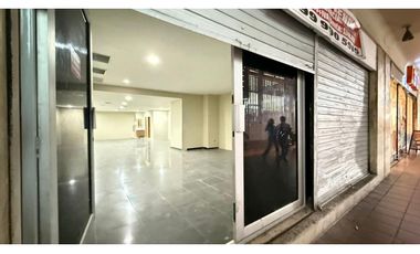 Centro de Guayaquil, Local Comercial en Renta, 114.21m2, 1 Ambiente