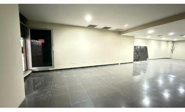 Centro de Guayaquil, Local Comercial en Renta, 114.21m2, 1 Ambiente