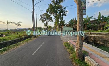 Tanah tengah kota, lebar muka 50 m, tepi jalan utama di kota Magelang