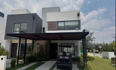 VENTA DE CASA MODELO ARCE EN RESIDENCIAL LA ESCONDIDA EN OCOYOACAC