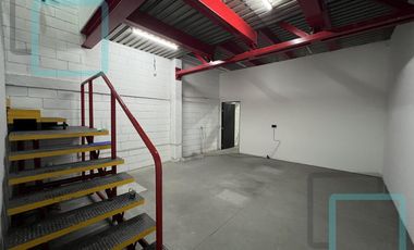BODEGA INDUSTRIAL EN RENTA BERNARDO REYES ZONA MONTERREY