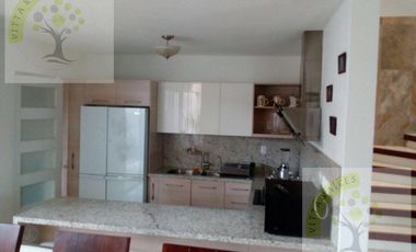CASA SUSANA EN CONDOMINIO EN RENTA AMUEBLADA REAL DEL BOSQUE CORREGIDORA
