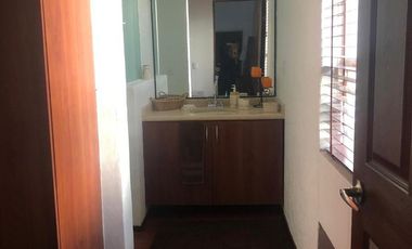 CASA SUSANA EN CONDOMINIO EN RENTA AMUEBLADA REAL DEL BOSQUE CORREGIDORA