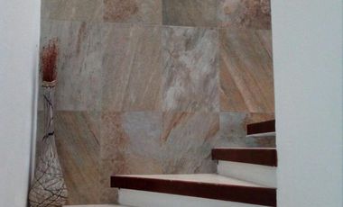 CASA SUSANA EN CONDOMINIO EN RENTA AMUEBLADA REAL DEL BOSQUE CORREGIDORA