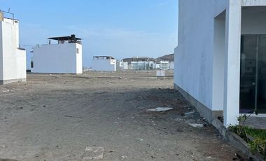 Venta Terreno en Condominio Playa Hueso Los Reyes