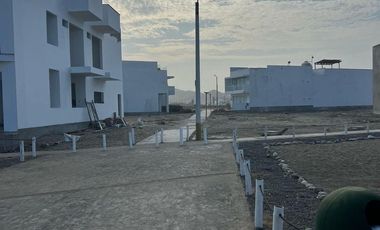 Venta Terreno en Condominio Playa Hueso Los Reyes