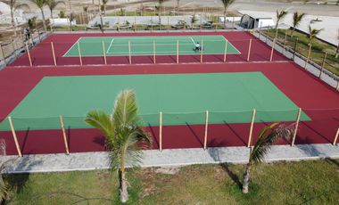 Venta De Terreno En Exclusivo Flamencos Condominio y Resort - 711 m²