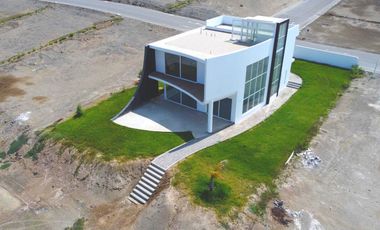 Venta De Terreno En Exclusivo Flamencos Condominio y Resort - 711 m²