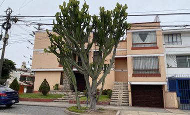 Casa a la Venta como Terreno