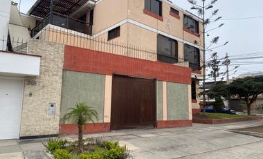 Casa a la Venta como Terreno