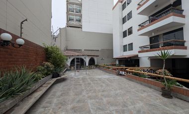 Departamento a la Venta a pasos del CC El Polo Chacarilla Surco
