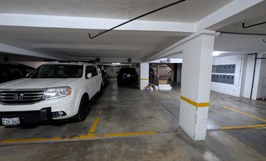 Departamento a la Venta a pasos del CC El Polo Chacarilla Surco