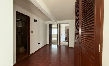Departamento a la Venta a pasos del CC El Polo Chacarilla Surco