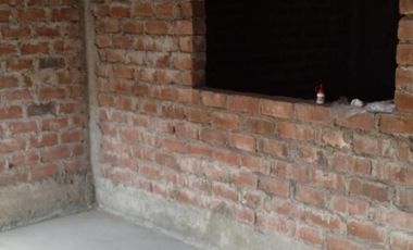 CASA EN VENTA COMO TERRENO EN ZAPALLAL VENTANILLA