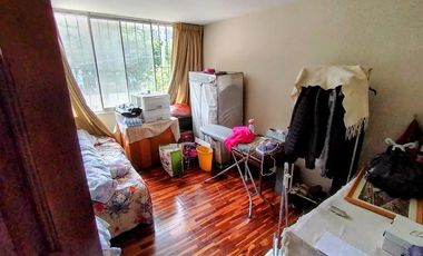 Casa a laVenta en Av. Higuereta Santiago de Surco