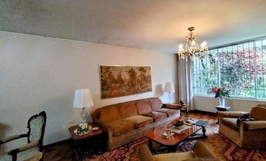 Casa a laVenta en Av. Higuereta Santiago de Surco