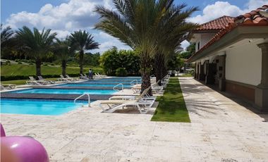 Sea Confiable alquila casa en PH La Reserva en Villa Zaita