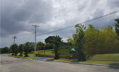 Sea Confiable alquila casa en PH La Reserva en Villa Zaita