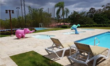 Sea Confiable alquila casa en PH La Reserva en Villa Zaita