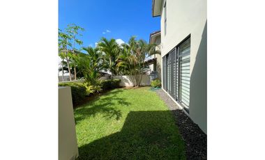 ALQUILER DE CASA EN PANAMA PACIFICO - PH NATIVA