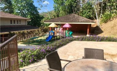 ALQUILER APARTAMENTO CLAYTON EMBASSY CLUB CV