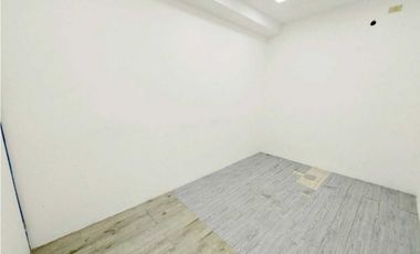 ALQUILER LOCAL EN PB A ORILLA DE CALLE EN OBARRIO CON VITRINA