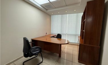 OFICINA / OBARRIO / TORRE GENERALLI / 360m2 / AMOBLADO / 9 PARKING