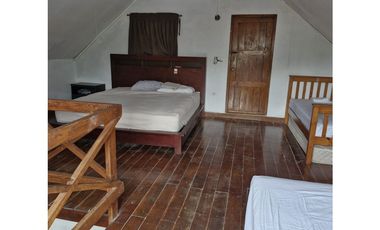 VENTA DE CASA EN ALTOS DEL VIGIA CERRO AZUL 1000 M2