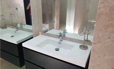 Venta y Alquiler de Casa en Altos del Golf