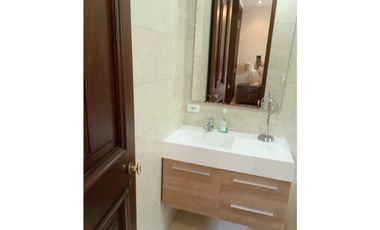 Venta y Alquiler de Casa en Altos del Golf