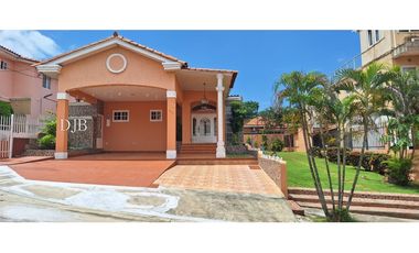 Venta de casa en EL BOSQUE en Altos del Bosque