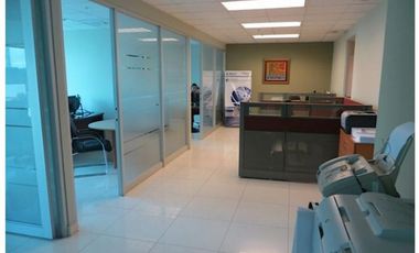 ALQUILER OFICINA EN EL EDIFICIO OCEAN BUSINESS PLAZA 186 MTS2 RTC