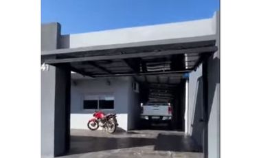 VENDO IMPRESIONANTE CASA A ESTRENAR C/ PISCINA EN POSADAS MNES