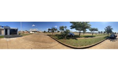 VENDO IMPRESIONANTE CASA A ESTRENAR C/ PISCINA EN POSADAS MNES