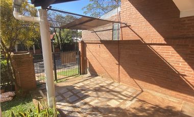 VENDO DUPLEX AMPLIO, BUENA UBICACIÓN, POSADAS MNES