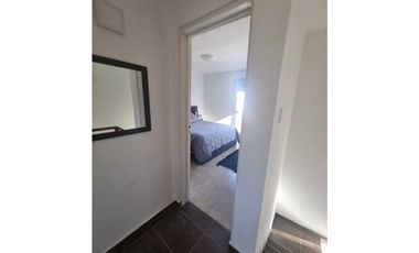 Se vende hermoso duplex 2 dormitorios amoblado